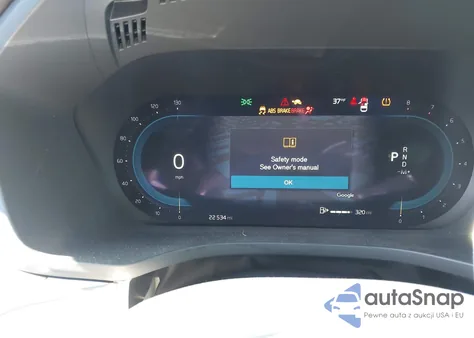 2023 Volvo Xc60 B5 Ultimate Bright Theme z USA, uszkodzony, nr VIN YV4L12RA5P1341896